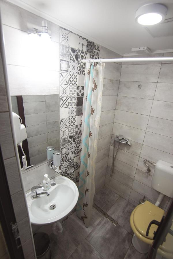 Teju Hotels Slănic Esterno foto