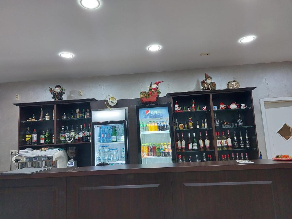 Teju Hotels Slănic Esterno foto